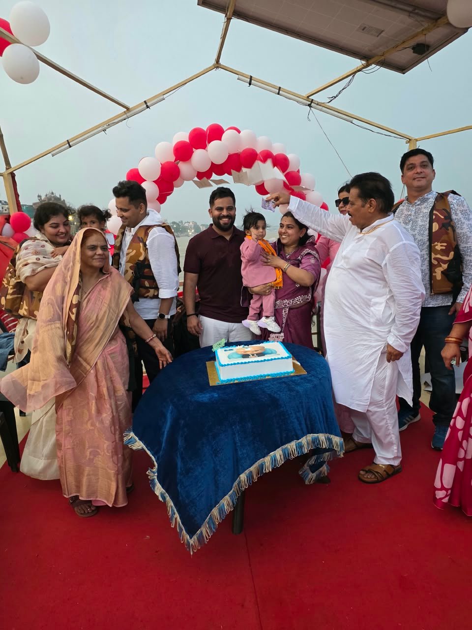 Birthday Celebration on Private Boat in Ganges River Varanasi - Shubh Travel
